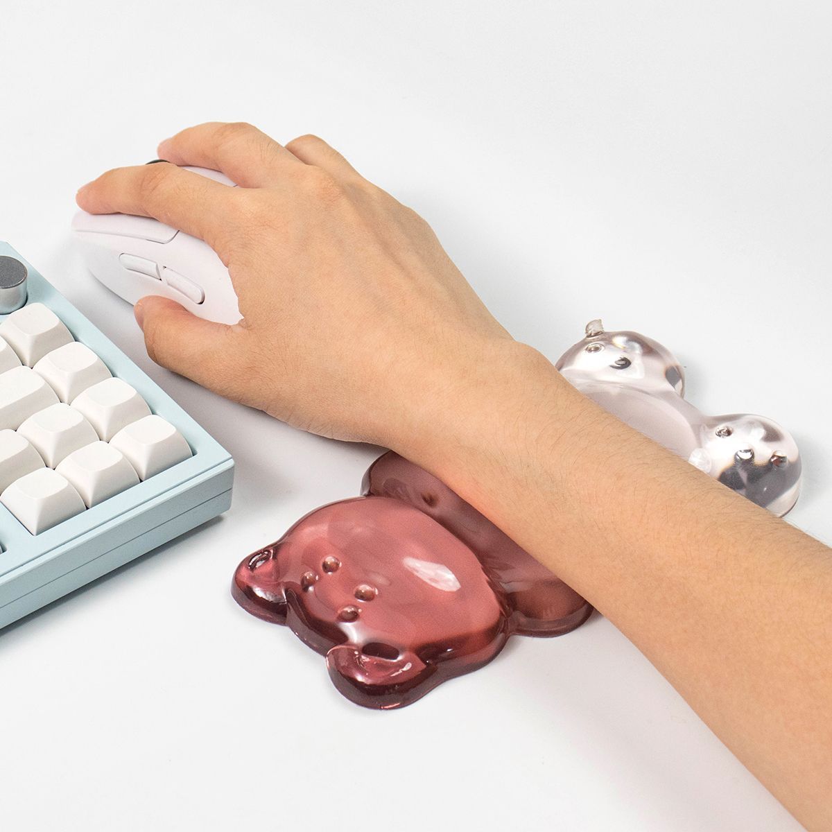 Cute Bear Shape Wrist Rest Tra - Gaming Keyboard Number Pad ulasan dan harga